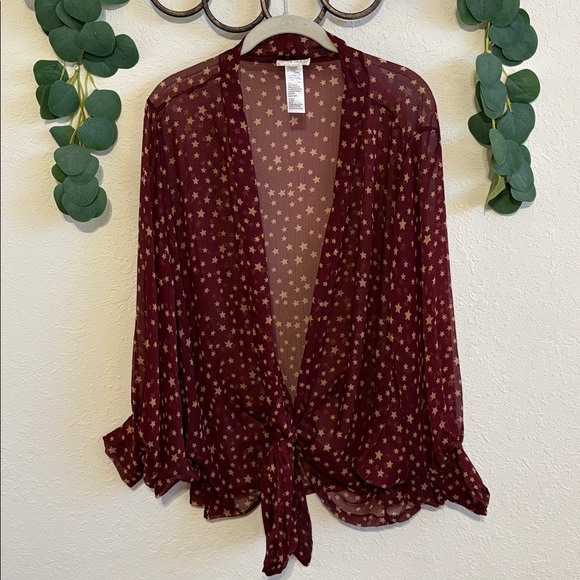 Free People Burgundy Sheer Star-Print Tie-Front Kimono Top✨ - Picture 2 of 10